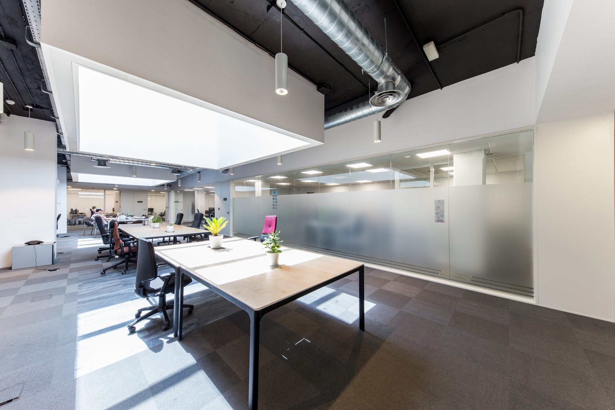 Reforma de oficinas en Poblenou - 15121PJR 03 221 2048x1365 1 Reforma de oficinas en Poblenou - 15121PJR 03 221 2048x1365 1