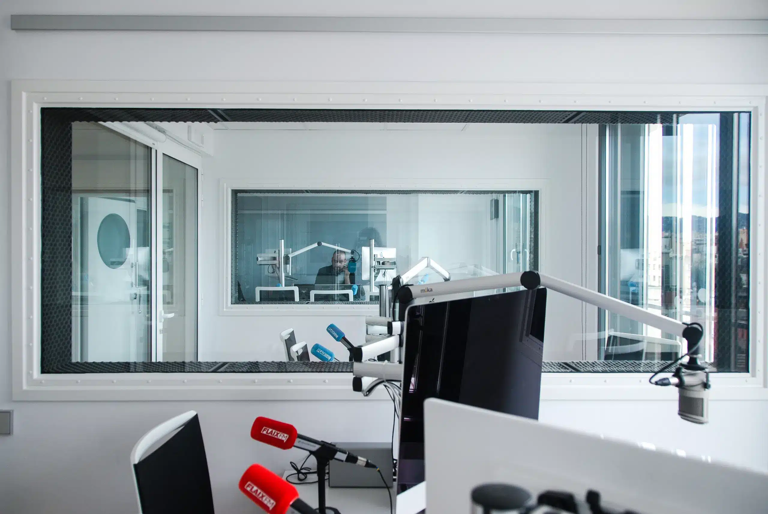 Reforma oficinas - Flaix 8949 scaled.png 1 Reforma oficinas - Flaix 8949 scaled.png 1