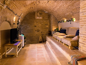 - casa cueva granada