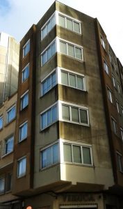 - ite arquitectes manchas fachada 01